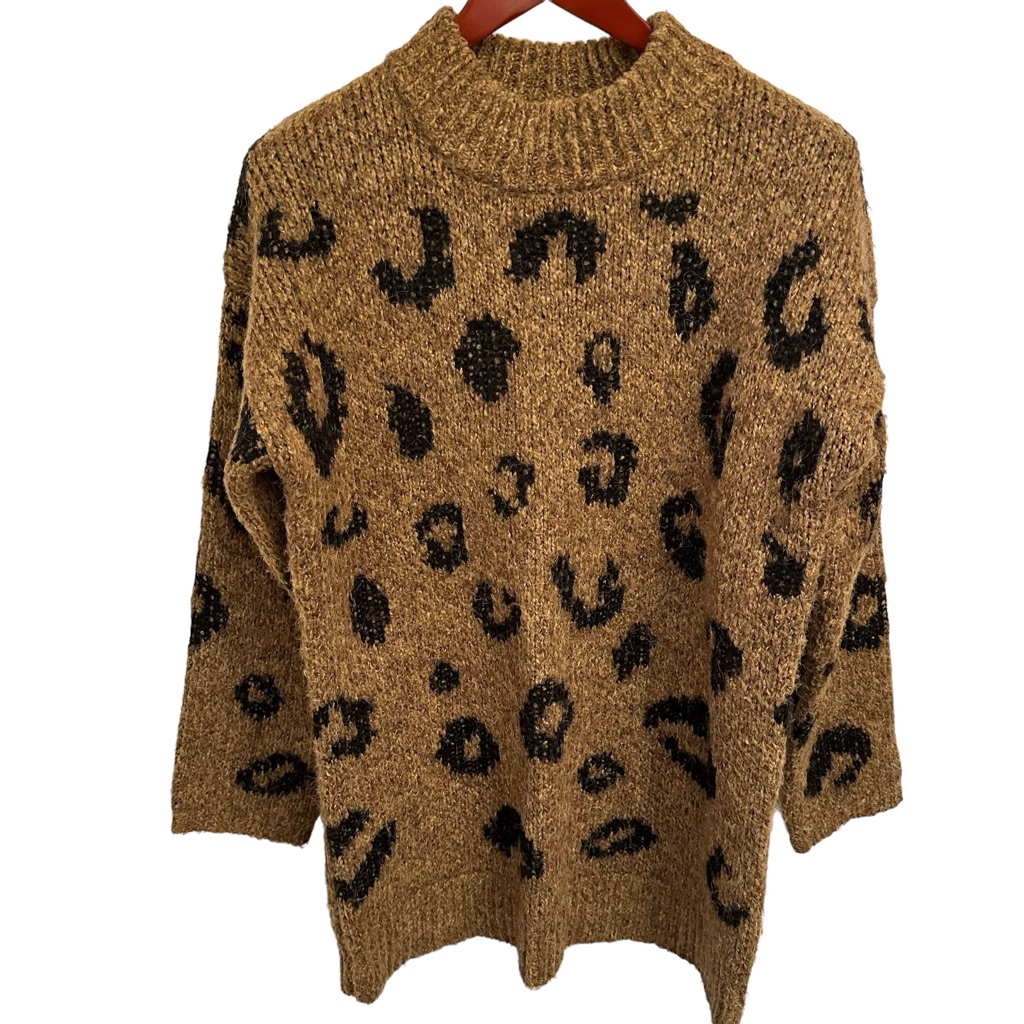 Universal Thread Sweater M